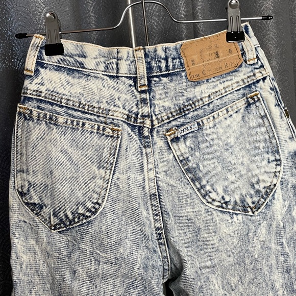 Vintage Rifle Jeans - Acid Wash - High Waisted Mom Jean - Picture 2 of 5